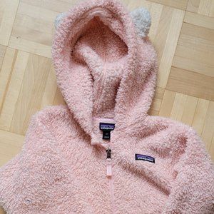 Patagonia Furry friends vest 4T